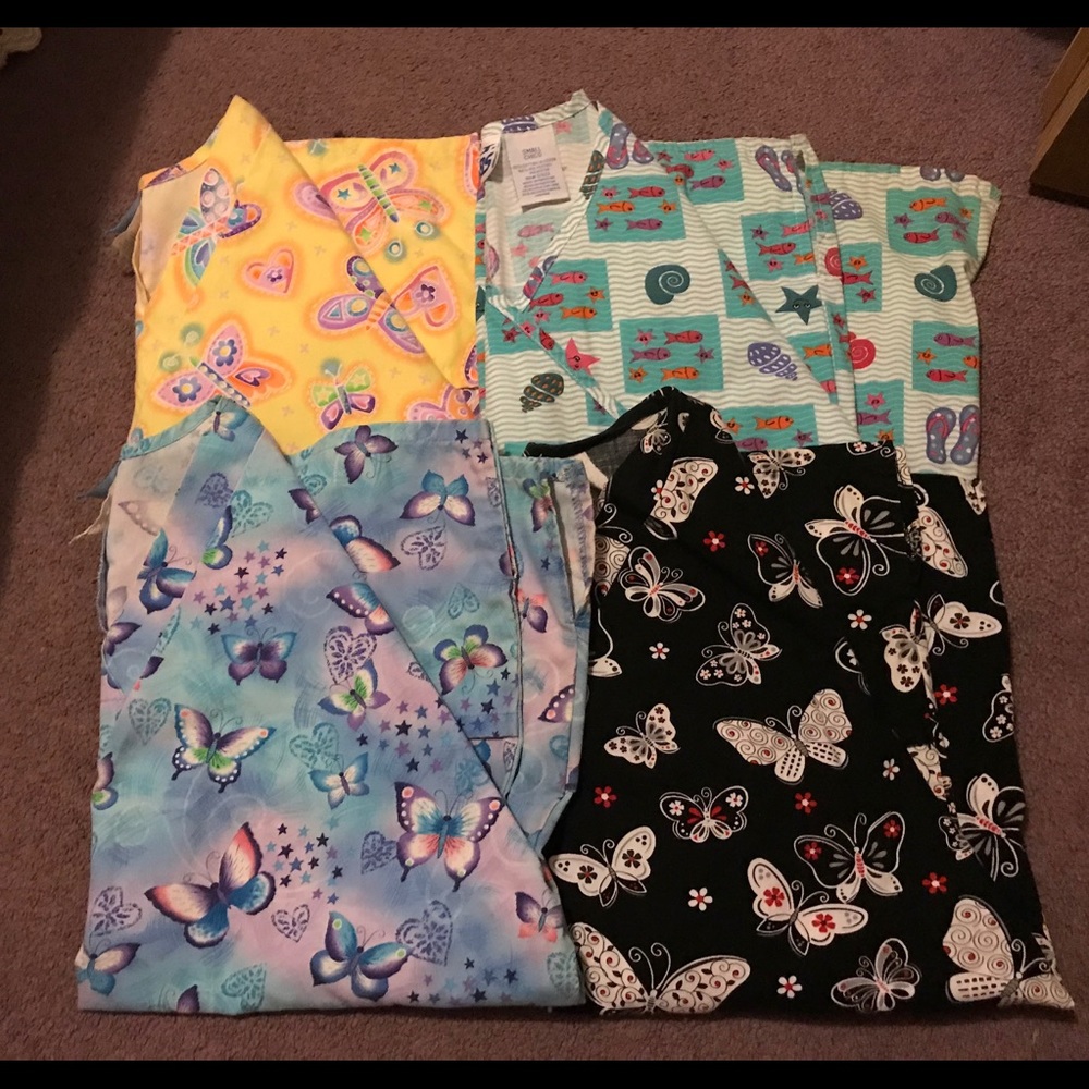 Small scrub tops